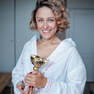 Анна Кулакова